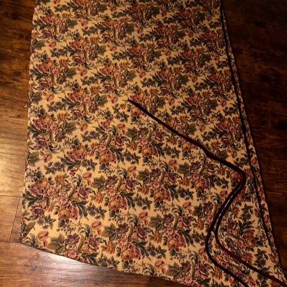Reversible Jacquard blanket king size 97”x94” heavy - Picture 2 of 7